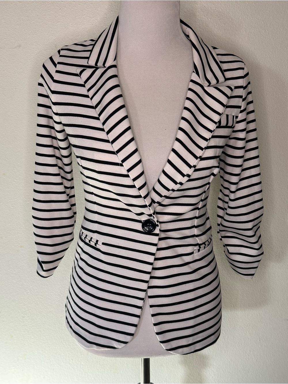 Forever 21 Black & White Striped Women's Blazer
